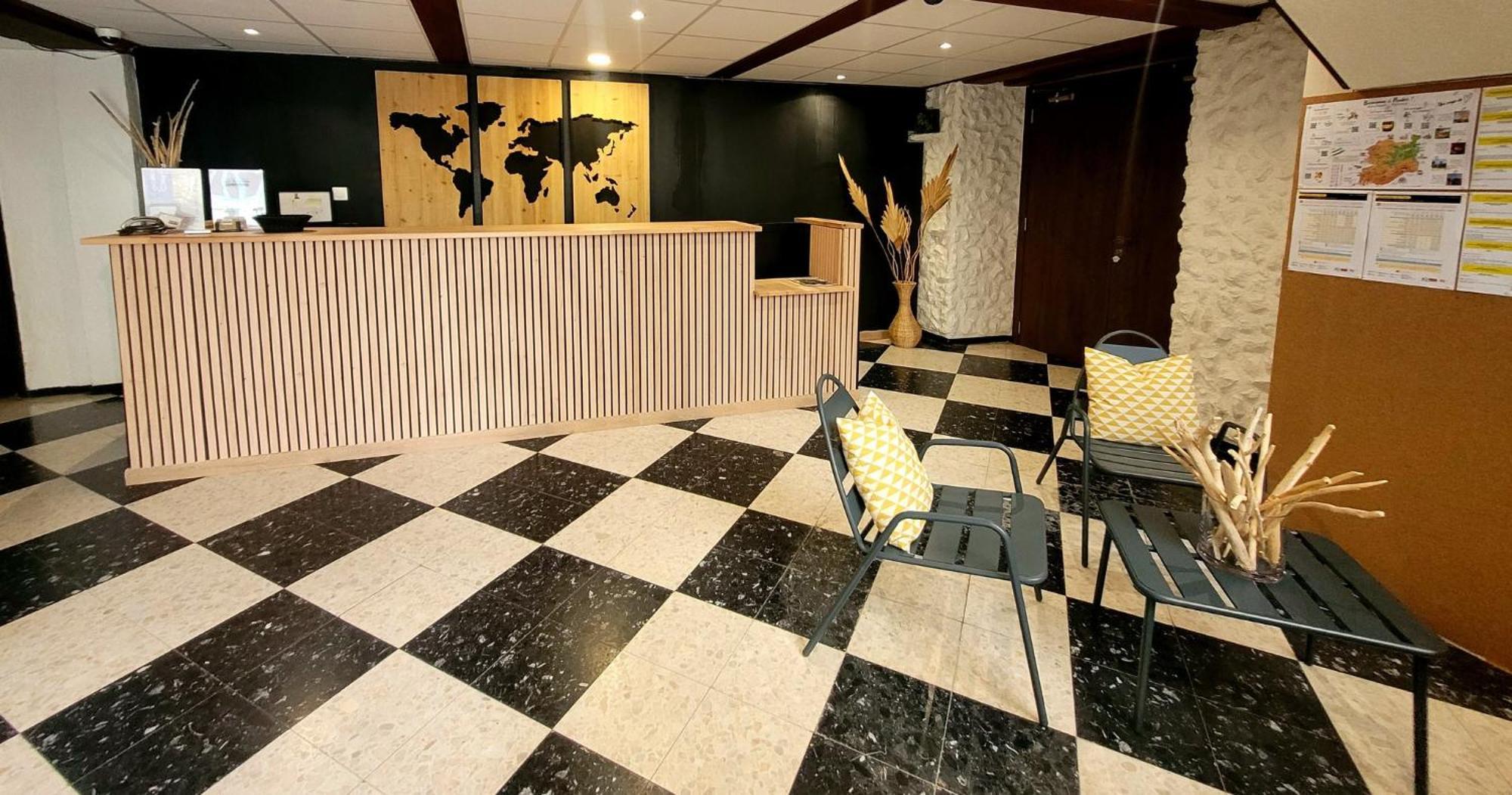 Hotel Les Glycines Prades  Exterior foto